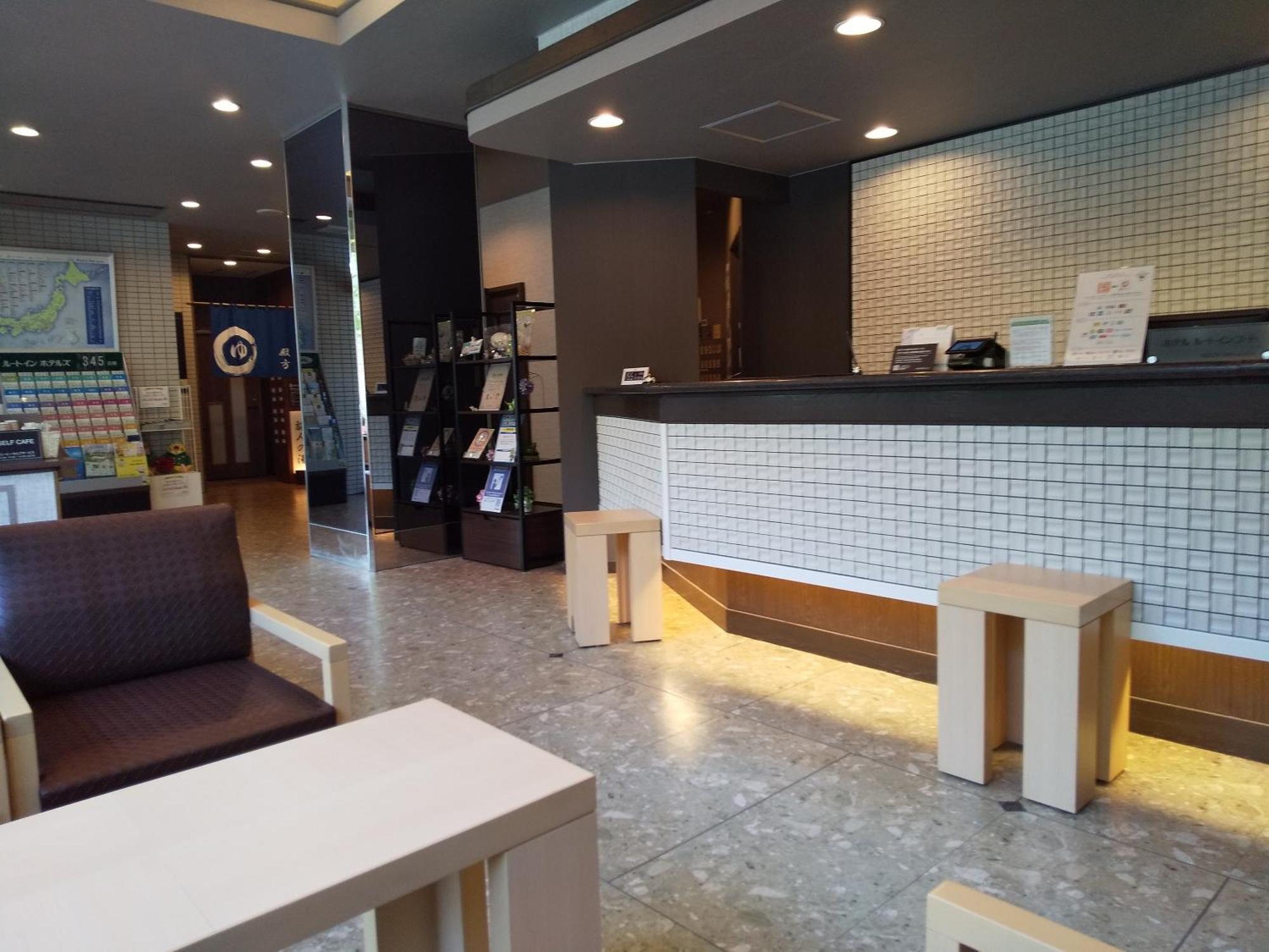 Hotel Route-Inn Court Chikuma-Koshoku Экстерьер фото