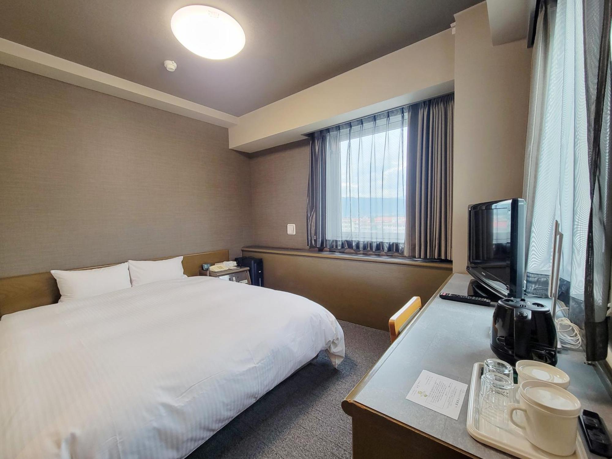 Hotel Route-Inn Court Chikuma-Koshoku Экстерьер фото