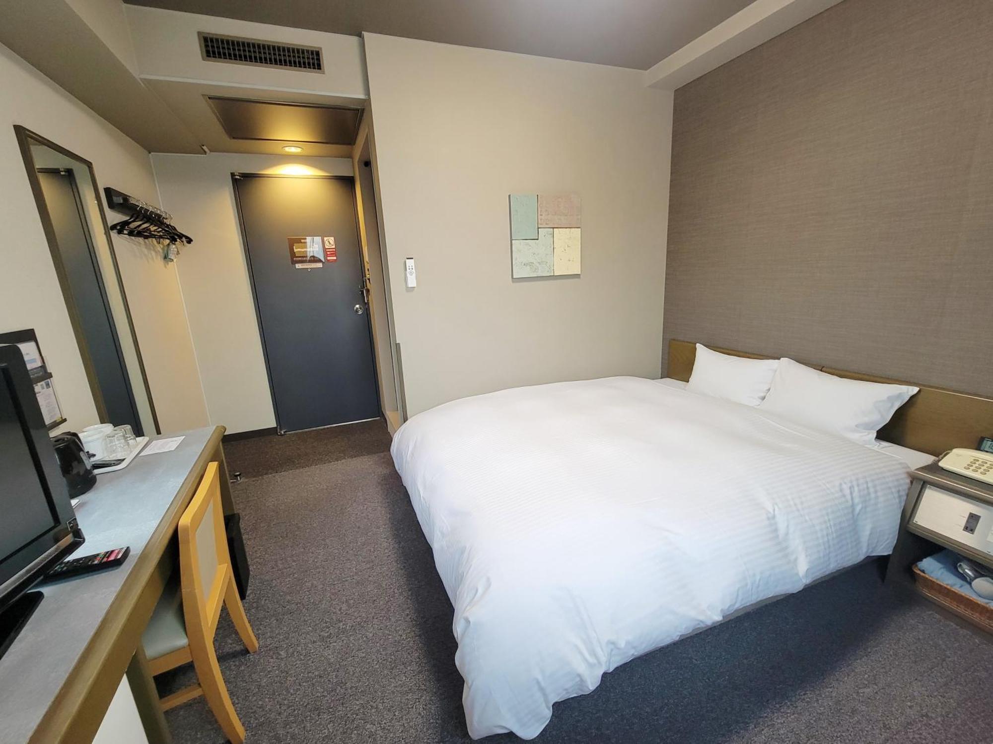 Hotel Route-Inn Court Chikuma-Koshoku Экстерьер фото